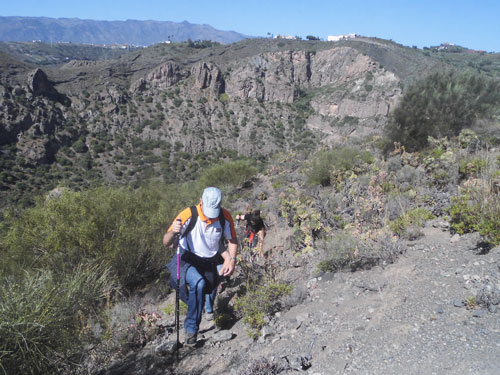 Senderismo en la caldera de Bandama